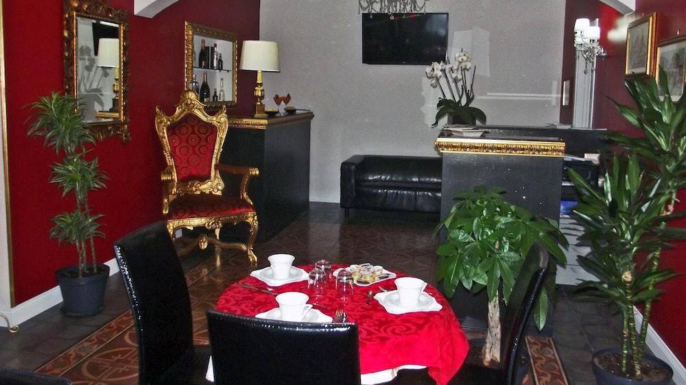 Duca Di Uzeda Bed and breakfast 3*