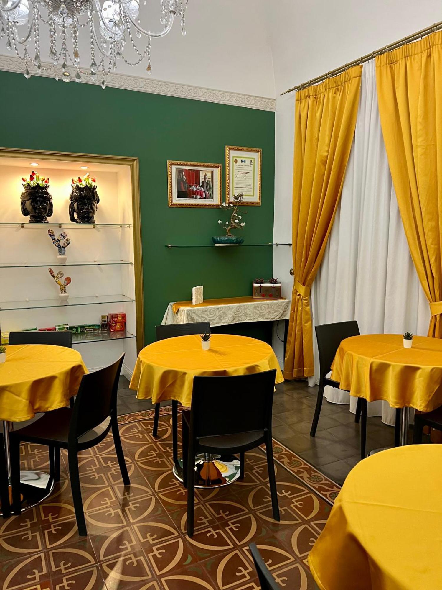 Duca Di Uzeda 3* Catania